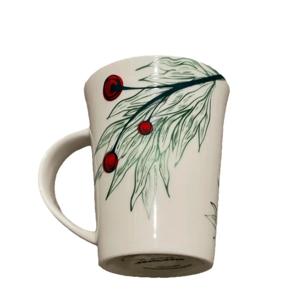 Starbucks Coffee Mug White‎ Floral Red Berries 10 fl oz